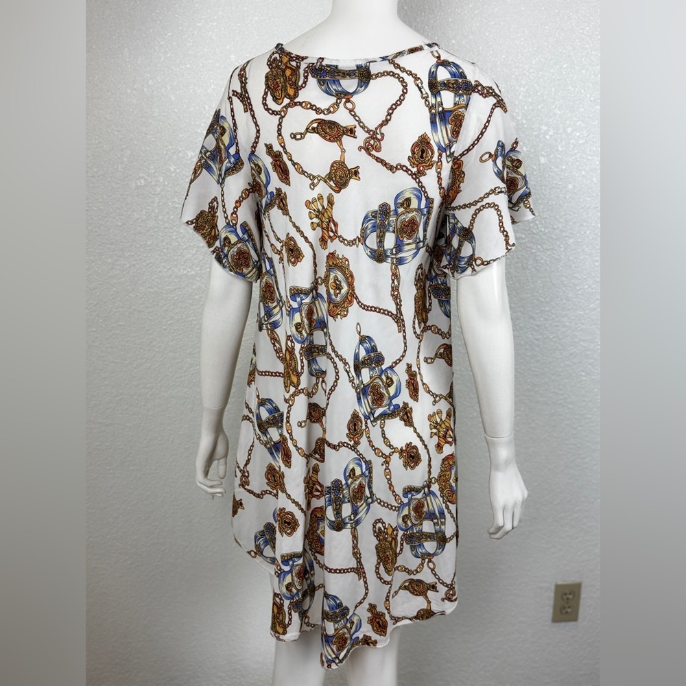 Unbranded Chain Print Soft Fabric White Blouse Size 1X. J-17